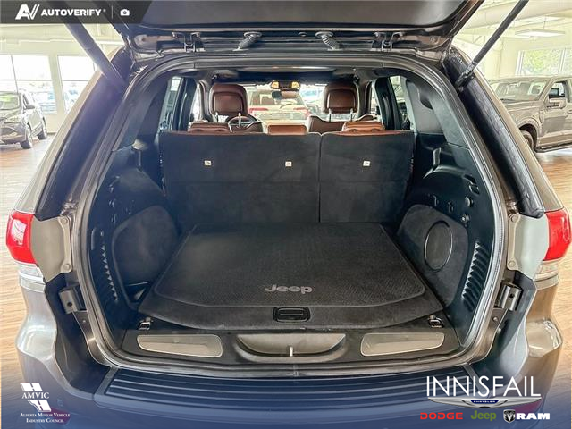 2019 Jeep Grand Cherokee Summit (Stk: P15178) in Airdrie - Image 12 of 25