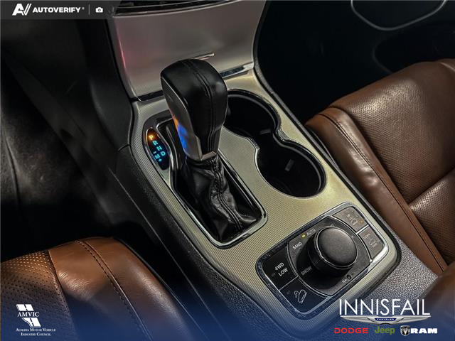 2019 Jeep Grand Cherokee Summit (Stk: P15178) in Airdrie - Image 18 of 25