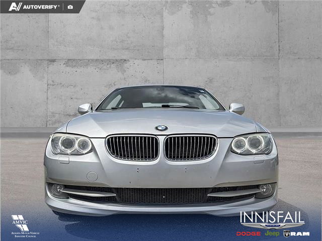 2011 BMW 328i xDrive (Stk: P7063) in Olds - Image 2 of 24