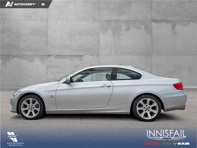 2011 BMW 328i xDrive (Stk: P7063) in Olds - Image 3 of 24