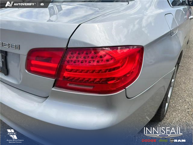 2011 BMW 328i xDrive (Stk: P7063) in Olds - Image 11 of 24