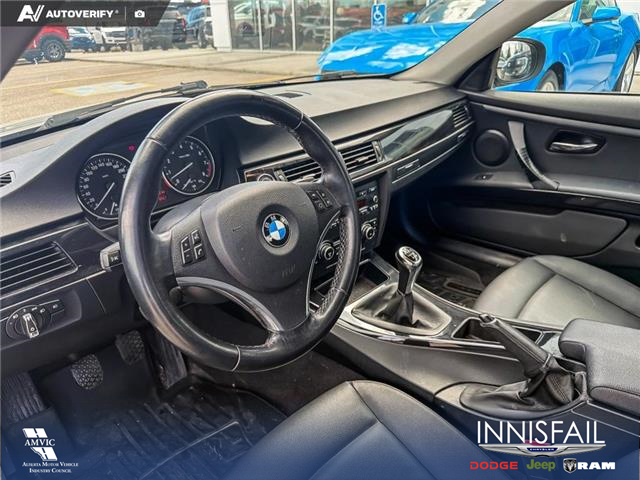 2011 BMW 328i xDrive (Stk: P7063) in Olds - Image 12 of 24