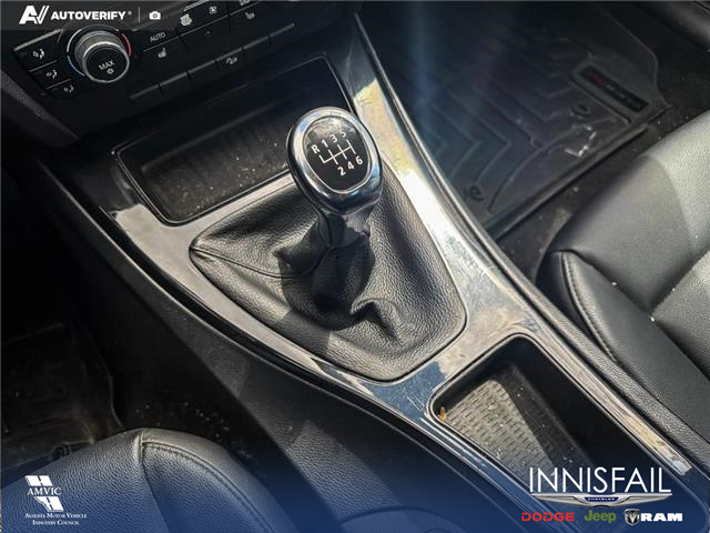 2011 BMW 328i xDrive (Stk: P7063) in Olds - Image 17 of 24
