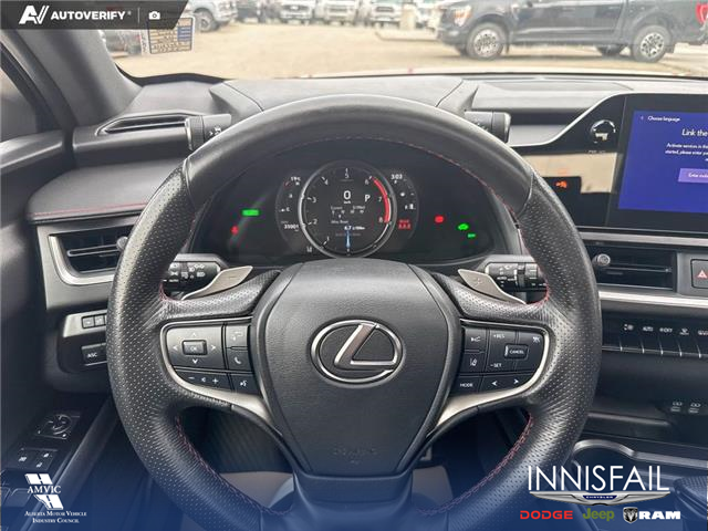 2024 Lexus UX 250h Base (Stk: P7103) in Olds - Image 14 of 25