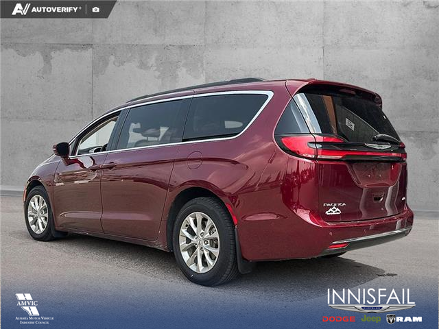 2022 Chrysler Pacifica Touring L (Stk: P7092) in Olds - Image 4 of 25