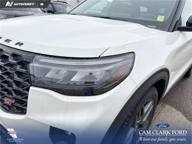 2026 Ford Explorer ST (Stk: 26S2721) in Red Deer - Image 8 of 25