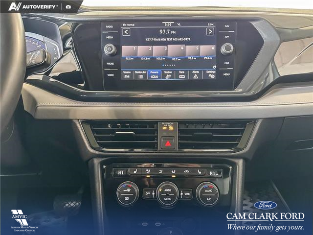 2022 Volkswagen Taos Highline (Stk: P15055) in Airdrie - Image 19 of 25