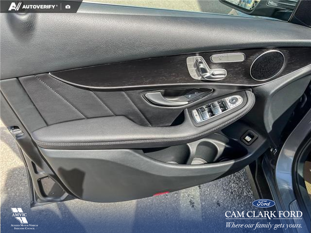 2022 Mercedes-Benz GLC 300 Base (Stk: P1208) in Innisfail - Image 7 of 30