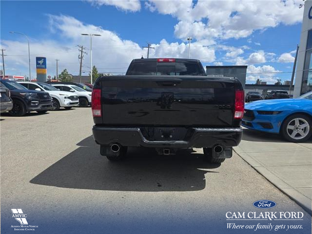 2018 RAM 1500 SLT (Stk: P7047) in Olds - Image 5 of 5