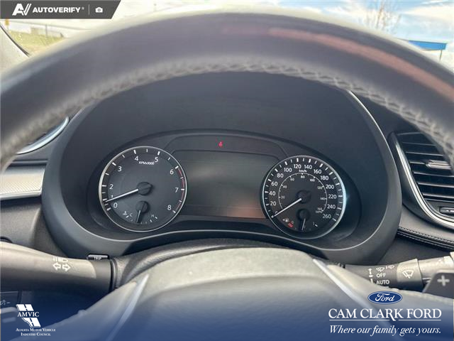 2019 Infiniti QX50 ESSENTIAL (Stk: P1222) in Innisfail - Image 11 of 19