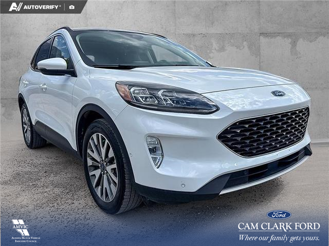 2020 Ford Escape Titanium (Stk: P1663) in Canmore - Image 1 of 27