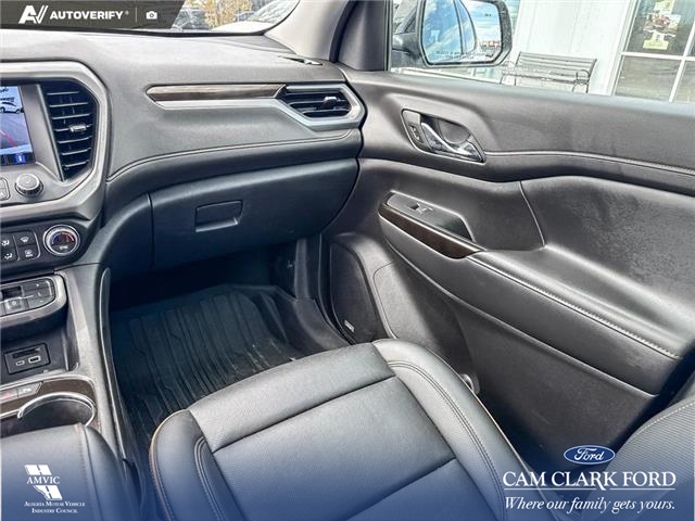 2022 GMC Acadia AT4 (Stk: P1245) in Innisfail - Image 16 of 19
