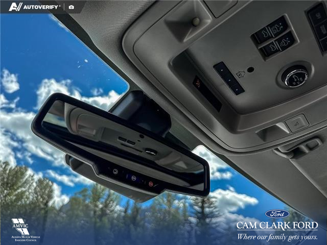 2017 GMC Yukon Denali (Stk: P1662) in Canmore - Image 21 of 27