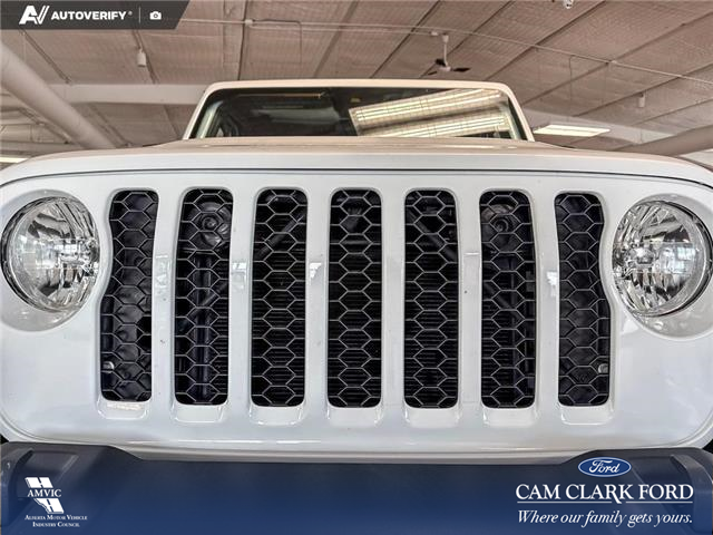 2024 Jeep Wrangler Sport (Stk: P15243) in Airdrie - Image 9 of 25