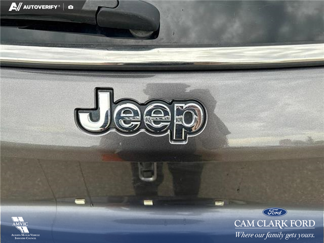 2018 Jeep Compass Limited (Stk: P1278) in Innisfail - Image 17 of 18