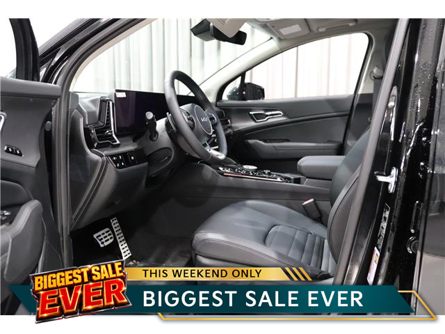 2025 Kia Sportage Plug-In Hybrid SX w/Black Interior (Stk: 26268) in Edmonton - Image 9 of 31