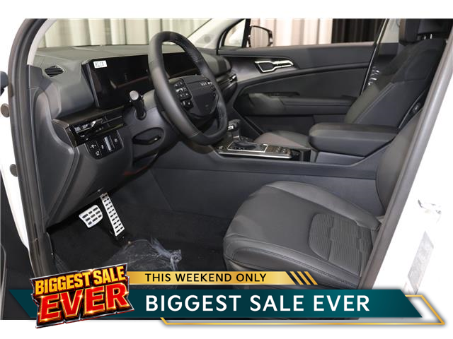 2026 Kia Sportage EX Premium w/Red Interior (Stk: 26975) in Edmonton - Image 12 of 29 2026 Kia Sportage EX Premium w/Red Interior (Stk: 26975) in Edmonton - Image 12 of 29