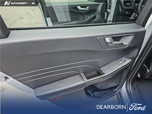 2026 Ford Escape ST-Line Select (Stk: DT044) in Kamloops - Image 33 of 35