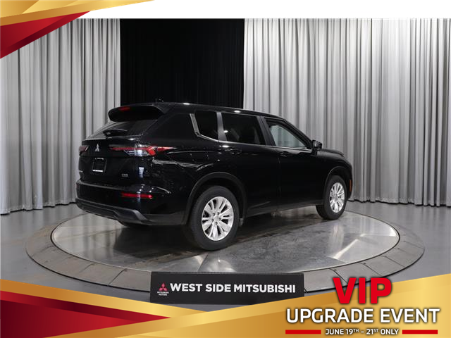 2026 Mitsubishi Outlander ES (Stk: T26668) in Edmonton - Image 5 of 30