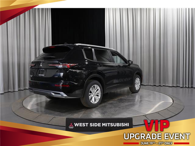 2026 Mitsubishi Outlander SE (Stk: T26676) in Edmonton - Image 5 of 32