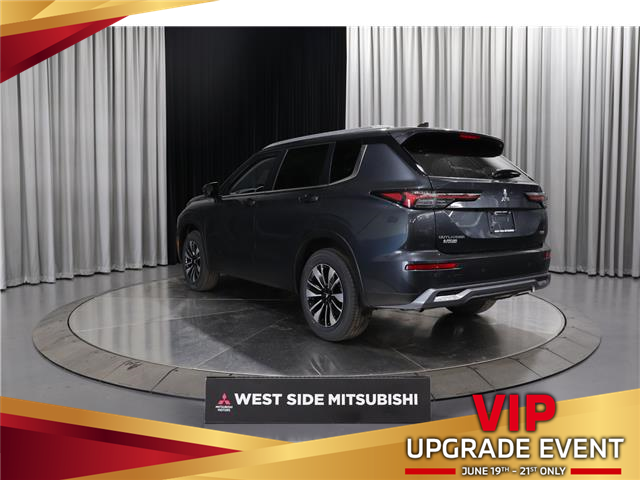 2026 Mitsubishi Outlander LE (Stk: T26708) in Edmonton - Image 4 of 32