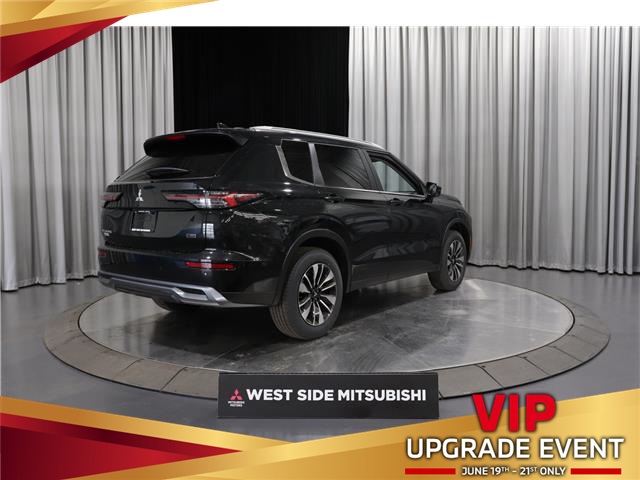 2026 Mitsubishi Outlander LE (Stk: T26706) in Edmonton - Image 5 of 32