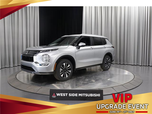 2026 Mitsubishi Outlander LE (Stk: T26704) in Edmonton - Image 3 of 31