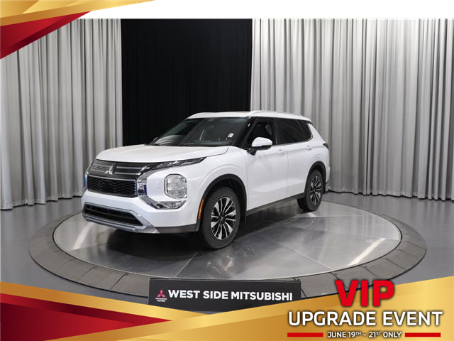 2026 Mitsubishi Outlander LE (Stk: T26711) in Edmonton - Image 3 of 32