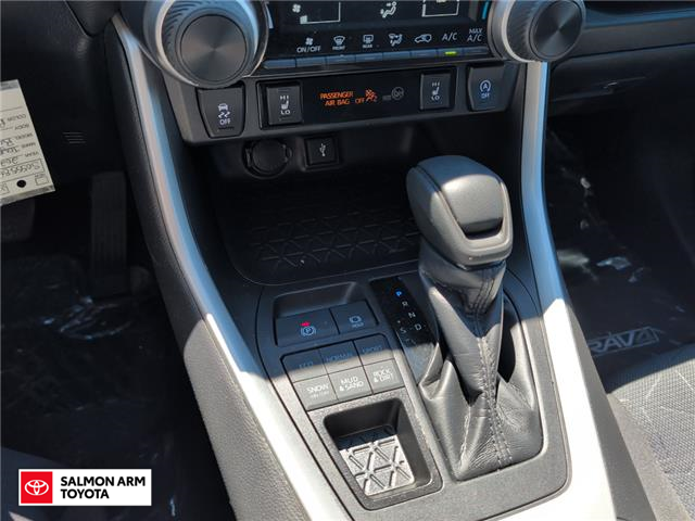 2022 Toyota RAV4 LE (Stk: S05558P) in Salmon Arm - Image 18 of 25