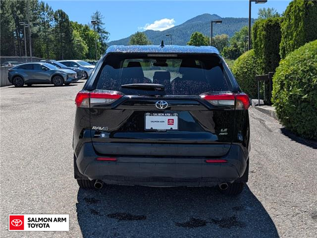 2022 Toyota RAV4 LE (Stk: S05558P) in Salmon Arm - Image 5 of 25