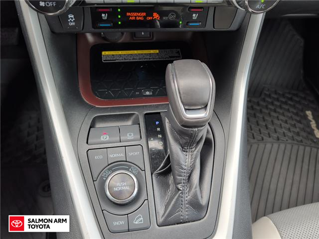 2020 Toyota RAV4 Limited (Stk: S02771T) in Salmon Arm - Image 18 of 25