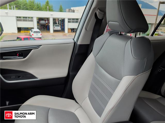 2020 Toyota RAV4 Limited (Stk: S02771T) in Salmon Arm - Image 20 of 25