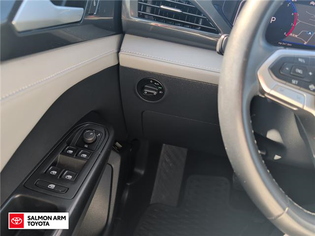 2022 Volkswagen Taos Highline (Stk: S77688P) in Salmon Arm - Image 17 of 25