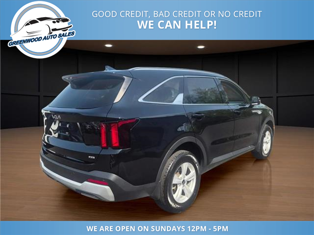 2025 Kia Sorento 2.5L LX (Stk: 25-366218) in Greenwood - Image 6 of 16