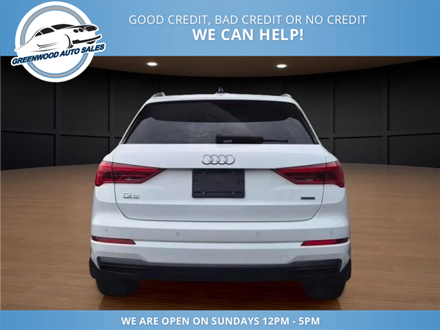 2021 Audi Q3 45 Komfort (Stk: 21-057585) in Greenwood - Image 6 of 15