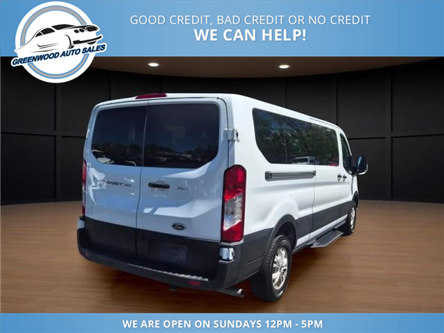 2022 Ford Transit-350 Passenger XLT (Stk: 22-a15522) in Greenwood - Image 5 of 19