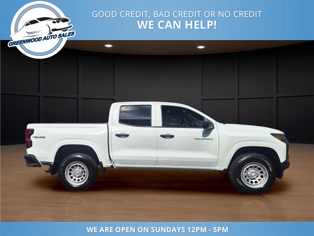 2023 Chevrolet Colorado WT (Stk: 23-252437) in Greenwood - Image 4 of 18