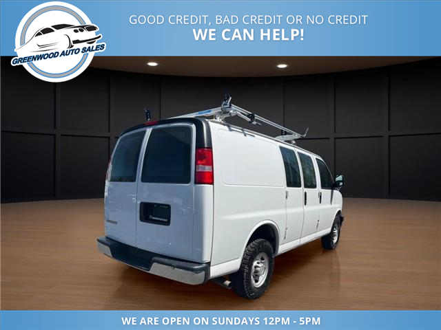2024 Chevrolet Express 2500 Work Van (Stk: 24-102810) in Greenwood - Image 6 of 16