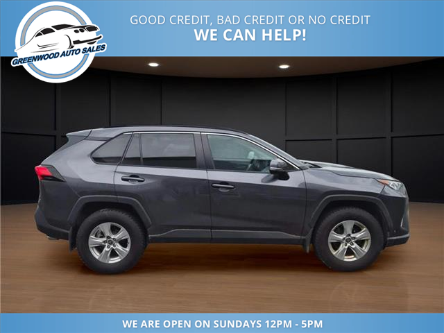 2021 Toyota RAV4 XLE (Stk: 21-221181) in Greenwood - Image 4 of 18
