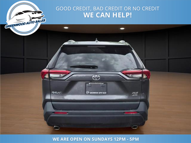 2021 Toyota RAV4 XLE (Stk: 21-221181) in Greenwood - Image 6 of 18
