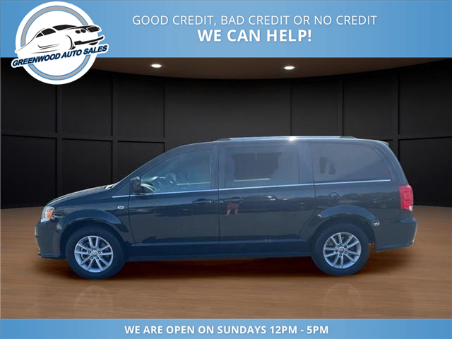2019 Dodge Grand Caravan 35th Anniversary Edition (Stk: 19-757506) in Greenwood - Image 2 of 18