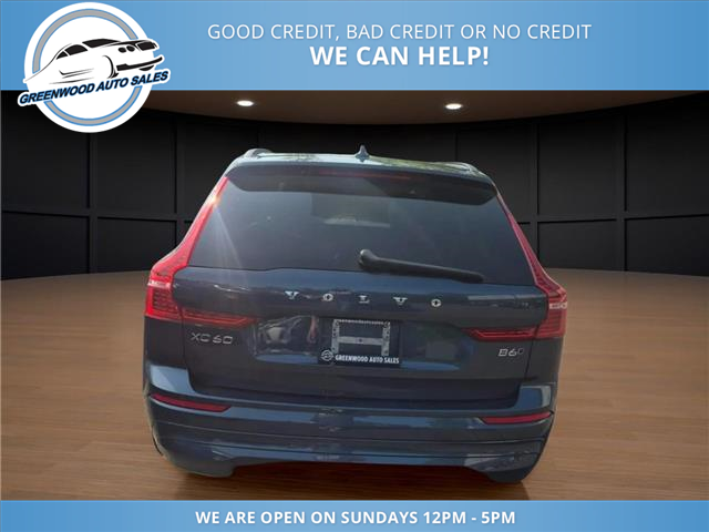 2023 Volvo XC60 B6 Core (Stk: 23-275093) in Greenwood - Image 6 of 24