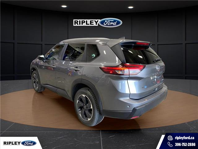 2024 Nissan Rogue SV Moonroof (Stk: P26028) in Melfort - Image 9 of 17
