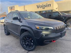 2022 Jeep Cherokee Trailhawk - 15km