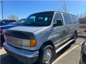 2005 Ford E-350 Super Duty