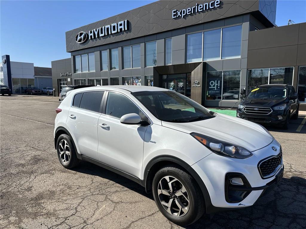 2020 Kia Sportage LX - 91,280km