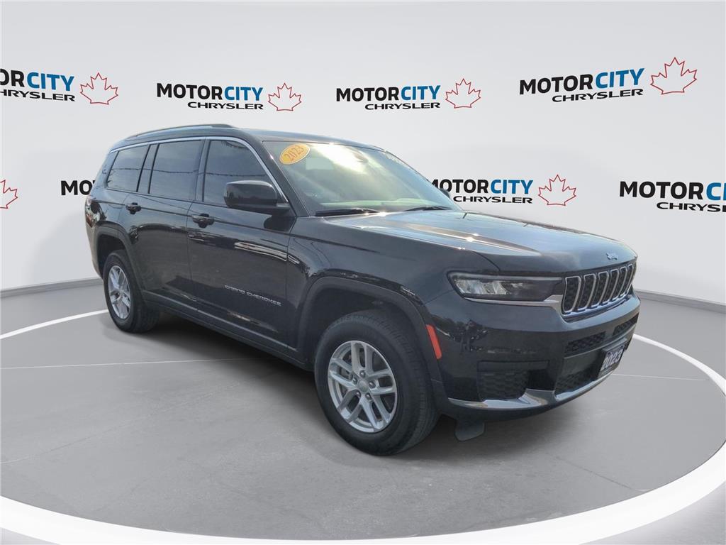 2023 Jeep Grand Cherokee L Laredo - 26,009km