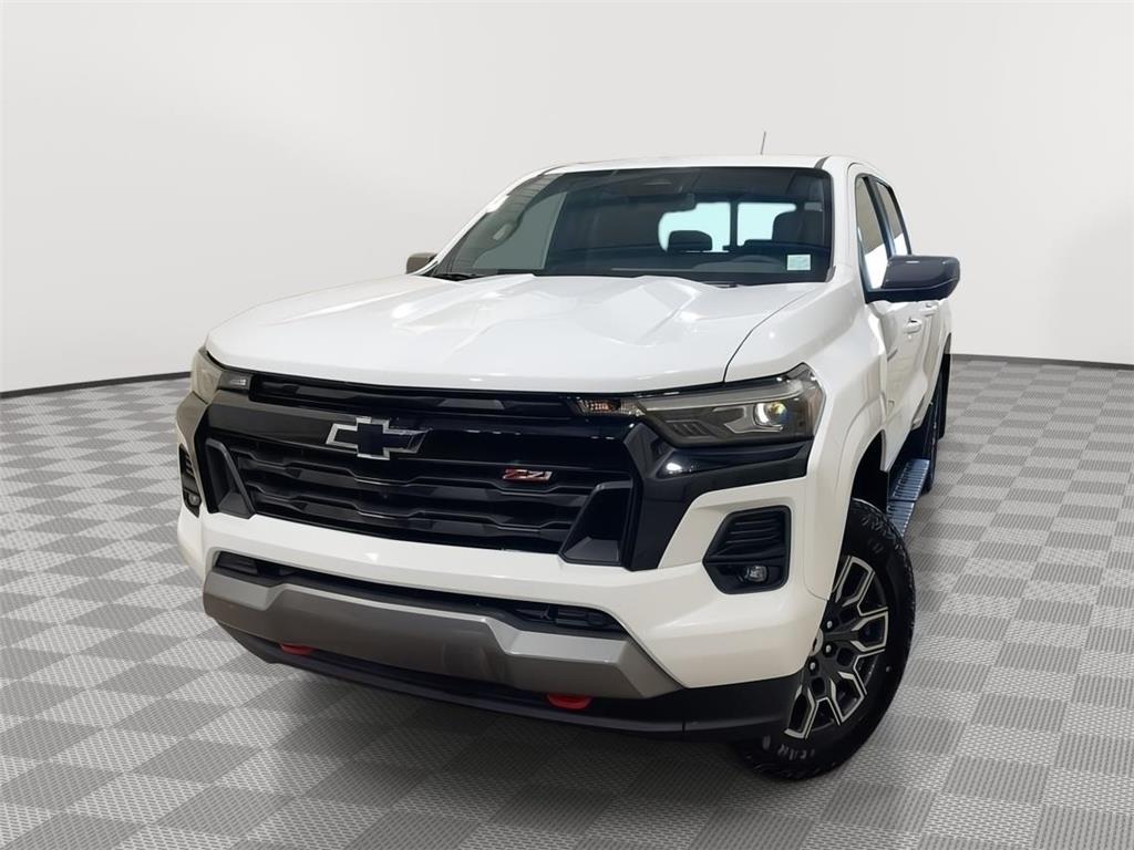 2025 Chevrolet Colorado Z71 - 5km