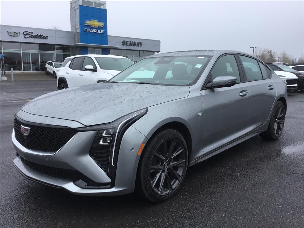 2025 Cadillac CT5 Sport - 10km