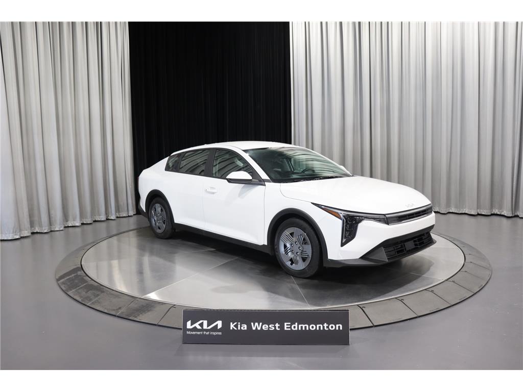 2025 Kia K4 LX - km